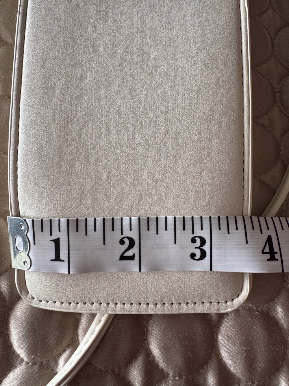 CELINE White Crossbody sunglasses / phone pouch - Picture 7 of 11